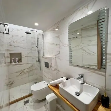 Marinos Villa