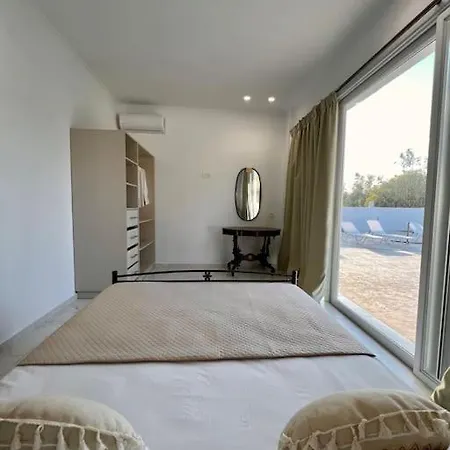 Villa Marinos *